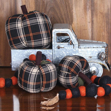 Primitive Fall Plaid Pumpkin 8 Inch ON840007 - The Fox Decor